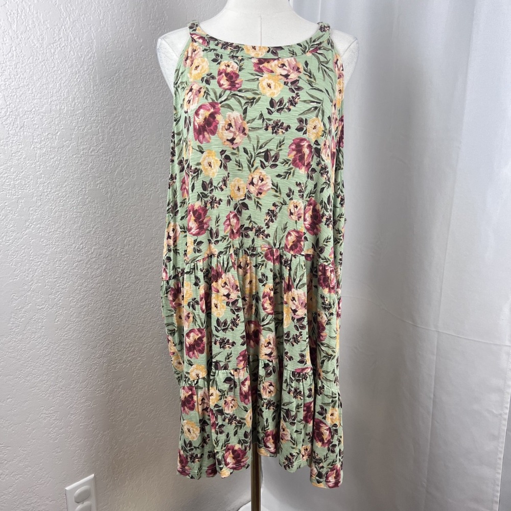 Torrid Top Womens 6 Green Floral Super Soft Knit Tiered Sleeveless Boho Romantic - Picture 1 of 9